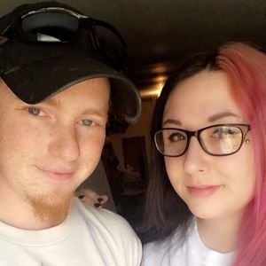 Meet your Posher, Brit